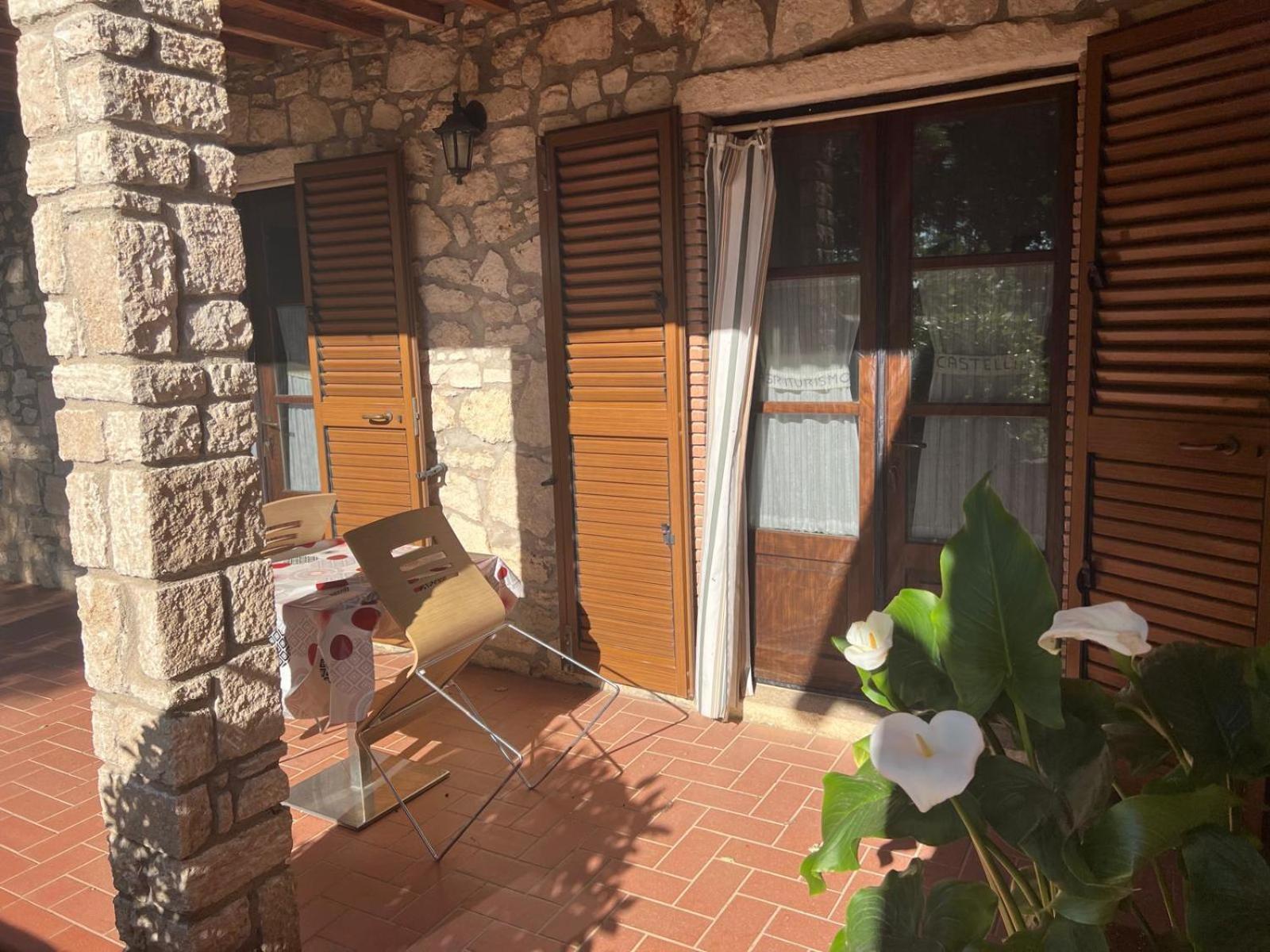Agriturismo La Castellina ساتورنيا المظهر الخارجي الصورة